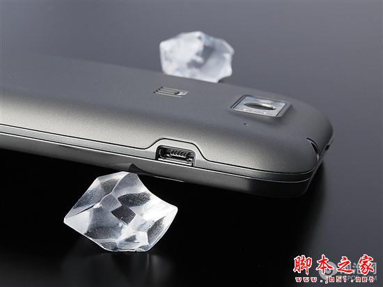 昔日“神器”全新升級 小米手機1S開箱