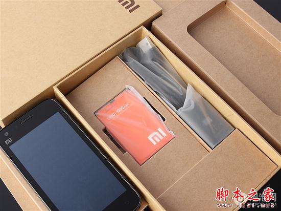 昔日“神器”全新升級 小米手機1S開箱