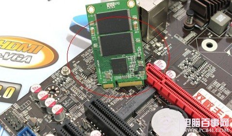 板载mSATA接口（SSD）固态硬盘不需要担心安装问题