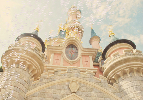 有关欧美城堡的意境图片_流淌在心里的堇色记忆丶