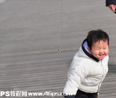 Ps教你快速去掉多余的路人甲 