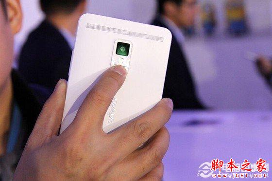 Vivo Xplay3S背部觸控區(qū)域