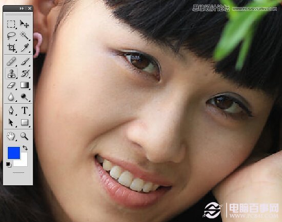 Photoshop調(diào)出小清新風(fēng)格的美女外景人像效果