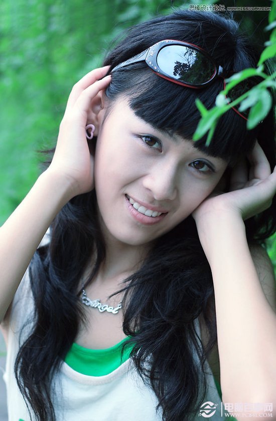 Photoshop調(diào)出小清新風(fēng)格的美女外景人像效果