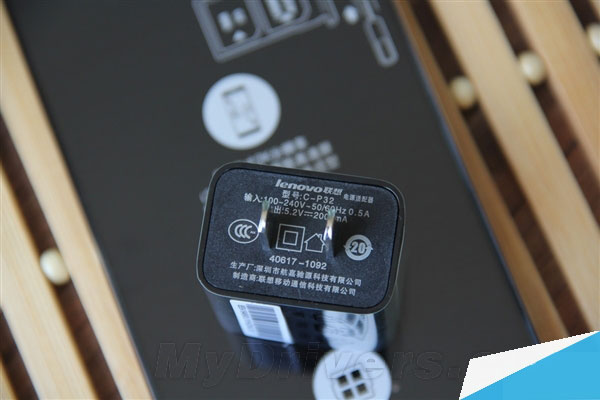 4799元怪兽?联想新旗舰Z2 Pro开箱图赏