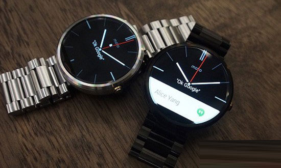 Moto 360宣告售罄：开箱和上手视频也来了