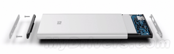 小米9.9mm超薄移动电源解析:还能这么用