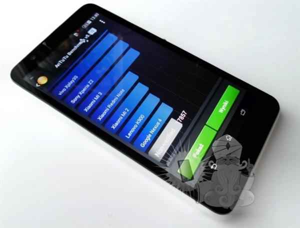 全新入门级智能机 索尼Xperia E3曝光