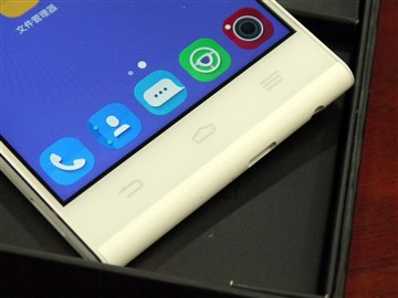 中興星星2號對比華為p7
