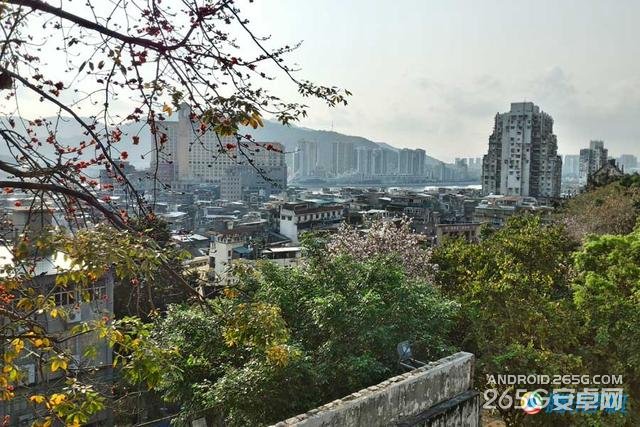 华硕ZenFone 2评测:有突破,也有不足
