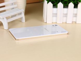 898元八核 联想黄金斗士S8双4G版评测