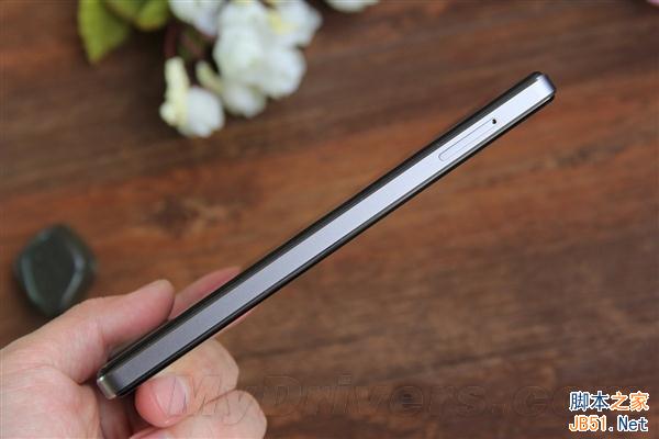 驚艷到爆表！無邊框nubia Z9開箱圖賞