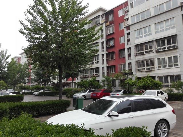 尖Phone:熱機交鋒 榮耀暢玩4C對比紅米2 