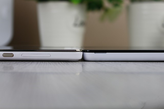 尖Phone:熱機交鋒 榮耀暢玩4C對比紅米2 