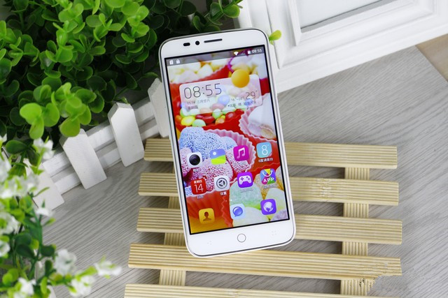 599元享2GB运存+13MP拍照? ono手机评测