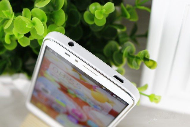 599元享2GB运存+13MP拍照? ono手机评测