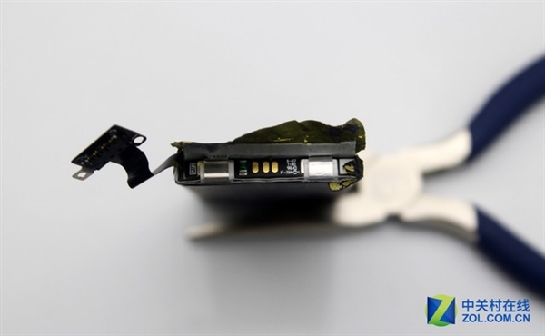 iPhone電池拆解解析 結果大吃一驚