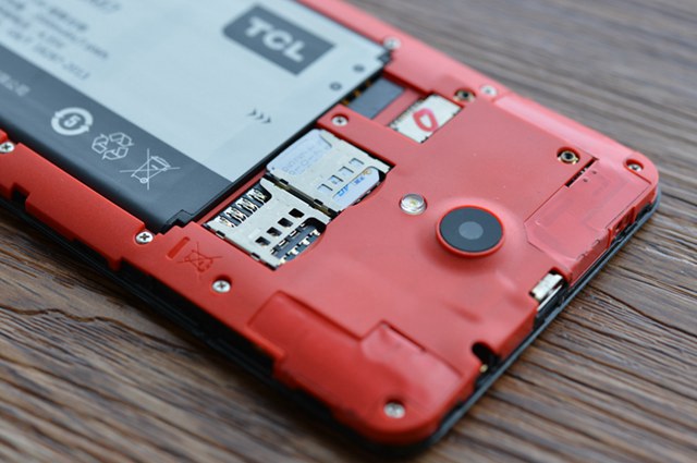 TCL P588L外觀評測