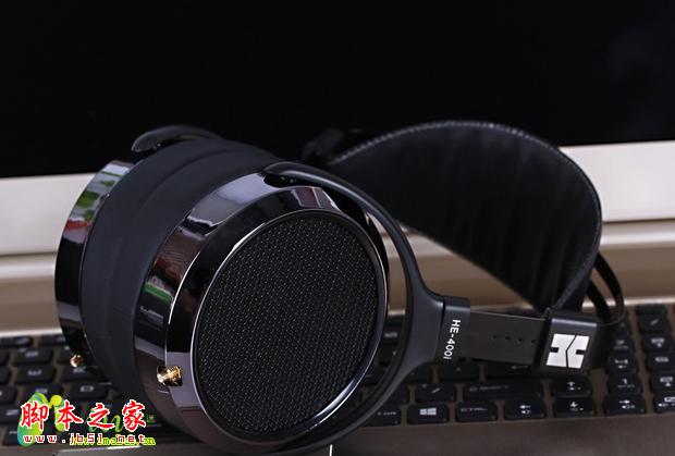 決戰(zhàn)之巔，無線與hifi大牌耳機并存的抉擇「有情況-乙迷」