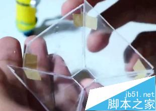 如何用智能手机制作全息投影
