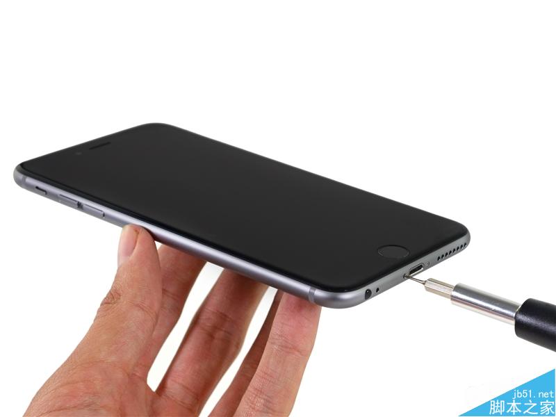 iPhone 6S Plus完全拆解：CPU內(nèi)存閃存全變了！