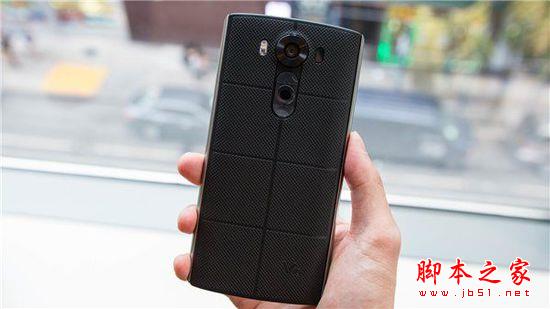 LG V10真机图赏:金属边框+双显示屏