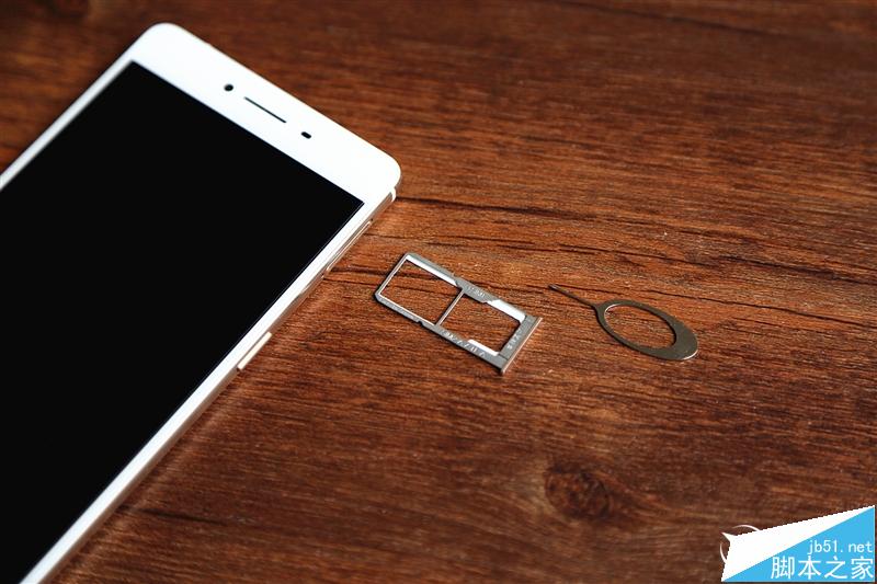 充電速度逆天！全能新寵OPPO R7s評(píng)測(cè)