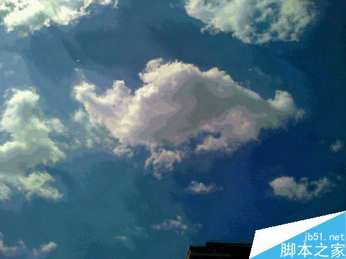 老年人在中午太阳当头怎样抓拍天空中云朵