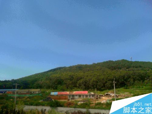 老年人在中午太阳当头怎样抓拍天空中云朵