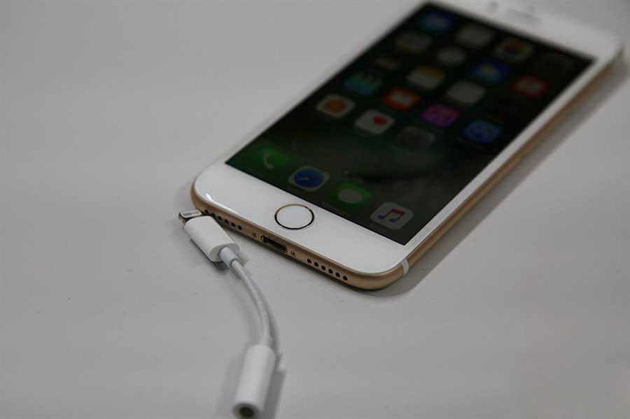 蘋果iphone7外觀怎么樣 iPhone7金色版真機圖賞(10/16)
