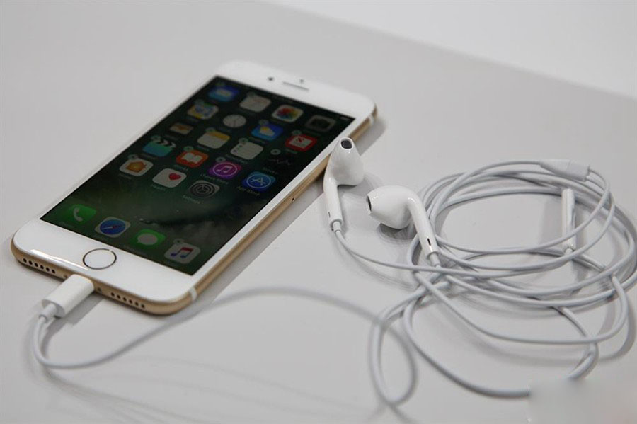 蘋果iphone7外觀怎么樣 iPhone7金色版真機圖賞(11/16)
