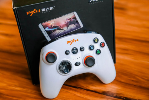 莱仕达天弓PRO PXN-9608游戏手柄驱动