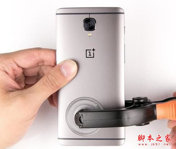 一加3T內(nèi)部做工怎么樣？一加3T拆機(jī)詳細(xì)評測圖解(附一加3T拆解視頻)
