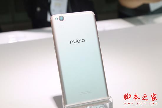 努比亞N2有幾種顏色？努比亞nubia n2香檳金和黑金哪個(gè)顏色好看？ 