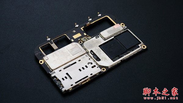 金立S10內(nèi)部做工怎么樣？金立S10拆機(jī)全過(guò)程詳細(xì)圖解評(píng)測(cè)