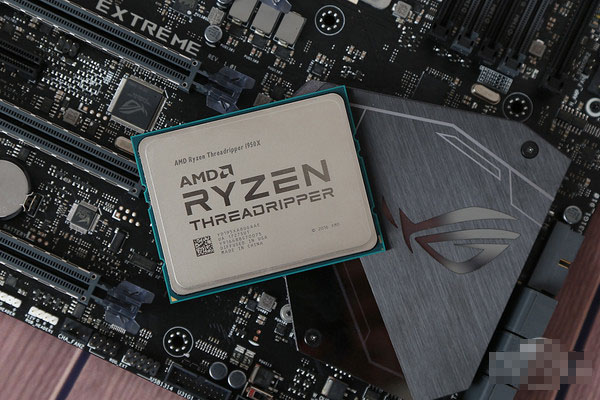 AMD 銳龍 1950X