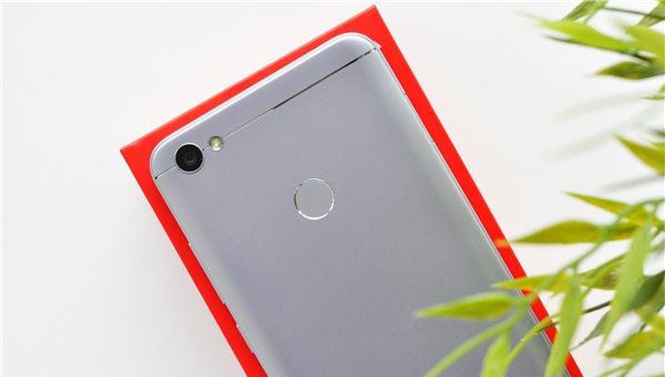 紅米Note5A和魅藍(lán)5S哪個好？魅藍(lán)5S和紅米Note5A全面區(qū)別對比評測