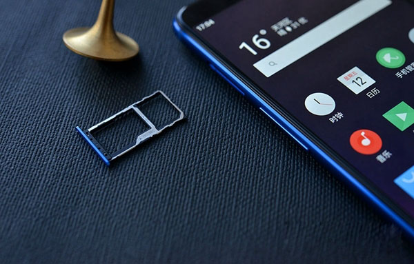 魅藍S6怎么裝卡/插卡 魅藍S6 SIM卡安裝教程
