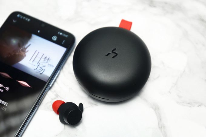 HAKII FIT无线蓝牙耳机：三种佩戴方式适应多场景使用需求
