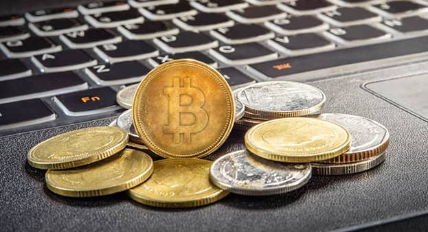 BTC跌破7.7万只是前奏?美伊冲突叠加通胀反扑,加密市场面临终极考验