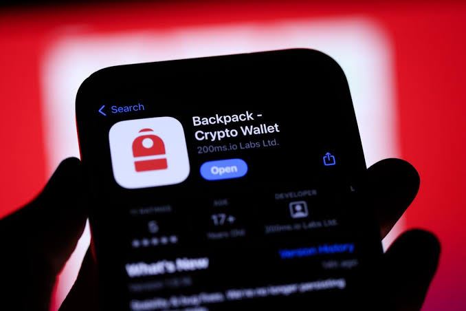 Backpack VS xStocks:在Solana上代币化美股的市场结构有何不同?