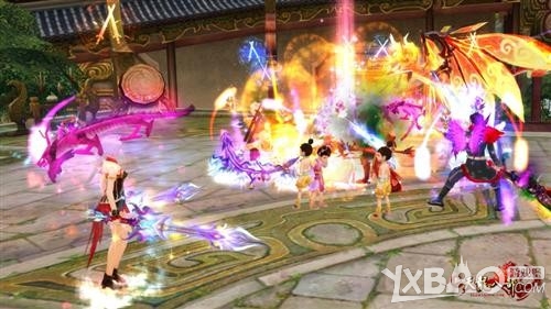 《新天龙八部》跨服战隐藏玩法 60辆战车同场竞技