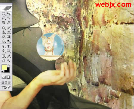 PS照片合成教程:神圣意境美女