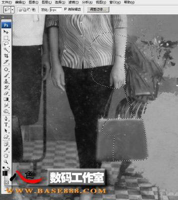 Photoshop 修復(fù)局部掉色的老照片