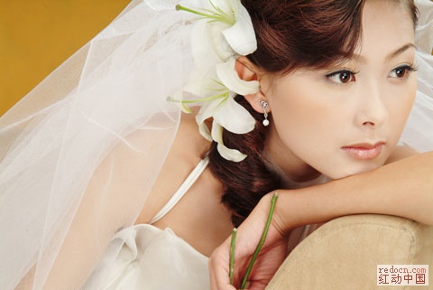 photoshop利用通道快速制作淡雅的中性色照片