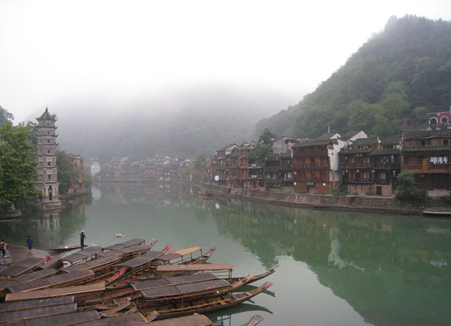 Photoshop為江畔小鎮(zhèn)添加絢麗的朝霞色