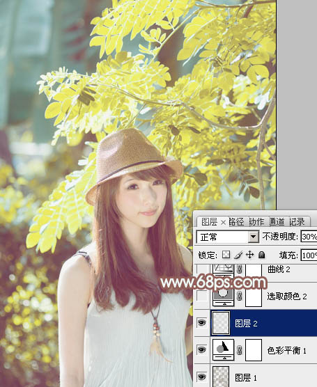 Photoshop將綠樹(shù)邊的美女調(diào)制出甜美的小清新淡褐色