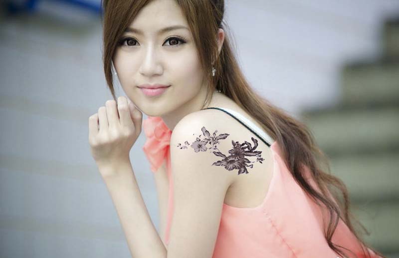 ps怎么給照片添加紋身效果?