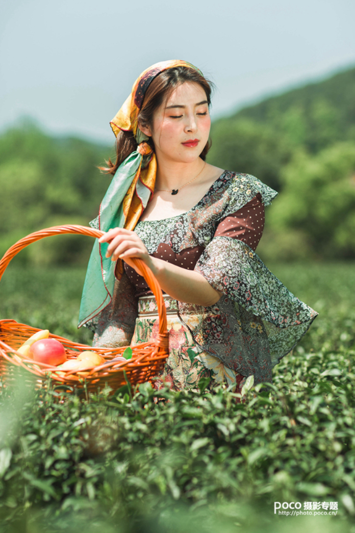 Photoshop將田園照片調(diào)出唯美手繪油畫效果