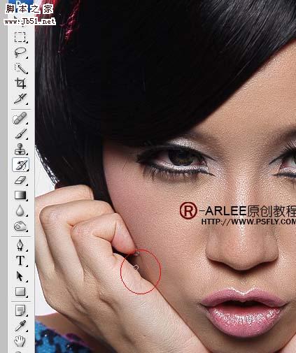 photoshop 利用选区和滤镜增强人物肤色质感